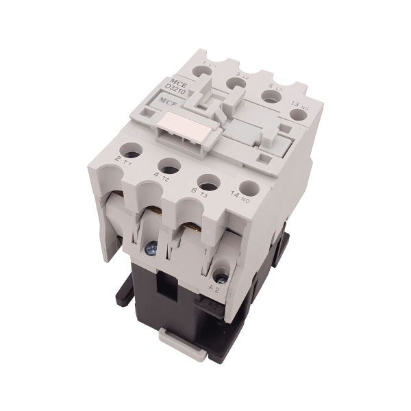 MCE-D3210 Contactor 32A 415V