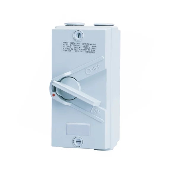 32A 3P SURFACE ISOLATING SWITCH